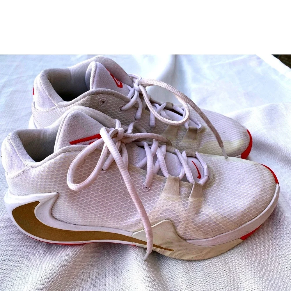 Nike Zoom Freak‎ 1 White Gold Red Sneakers Shoes Mens Size 9 BQ5422-100